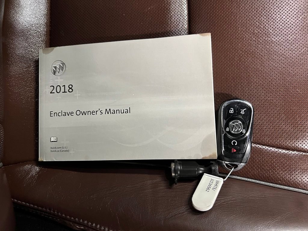 Certified 2018 Buick Enclave Avenir w/ Avenir Technology Package AWD/4WD image 54