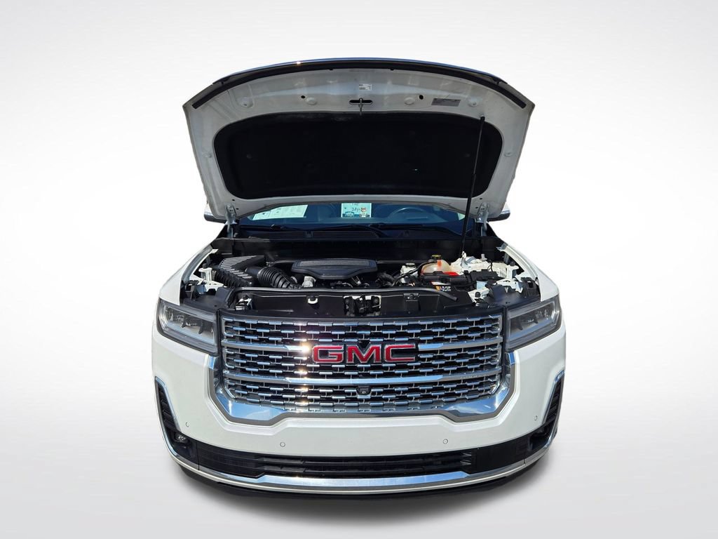 Used 2020 GMC Acadia Denali w/ Technology Package FWD image 18