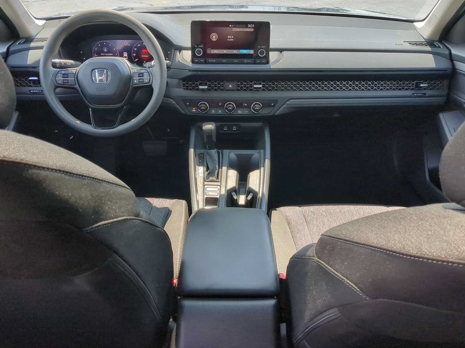 Used 2023 Honda Accord EX image 24