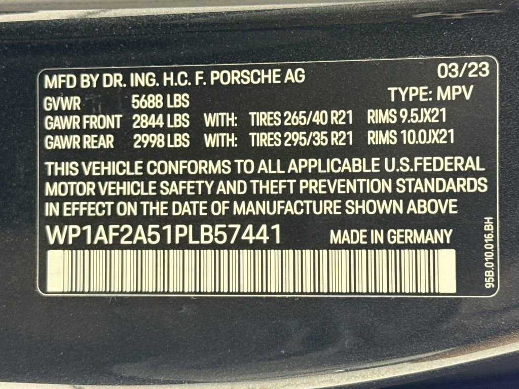 Certified 2023 Porsche Macan GTS AWD/4WD image 34