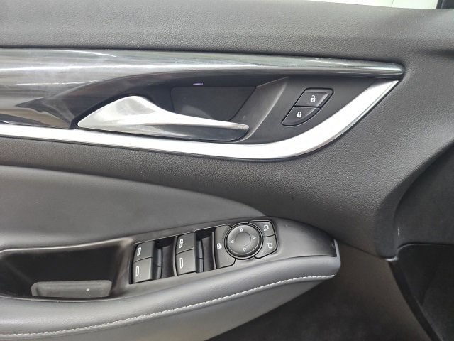 Used 2020 Buick Enclave Essence w/ Sound and Sites Package image 31