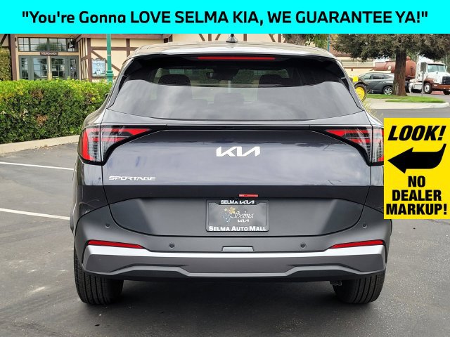New 2026 Kia Sportage LX FWD image 5