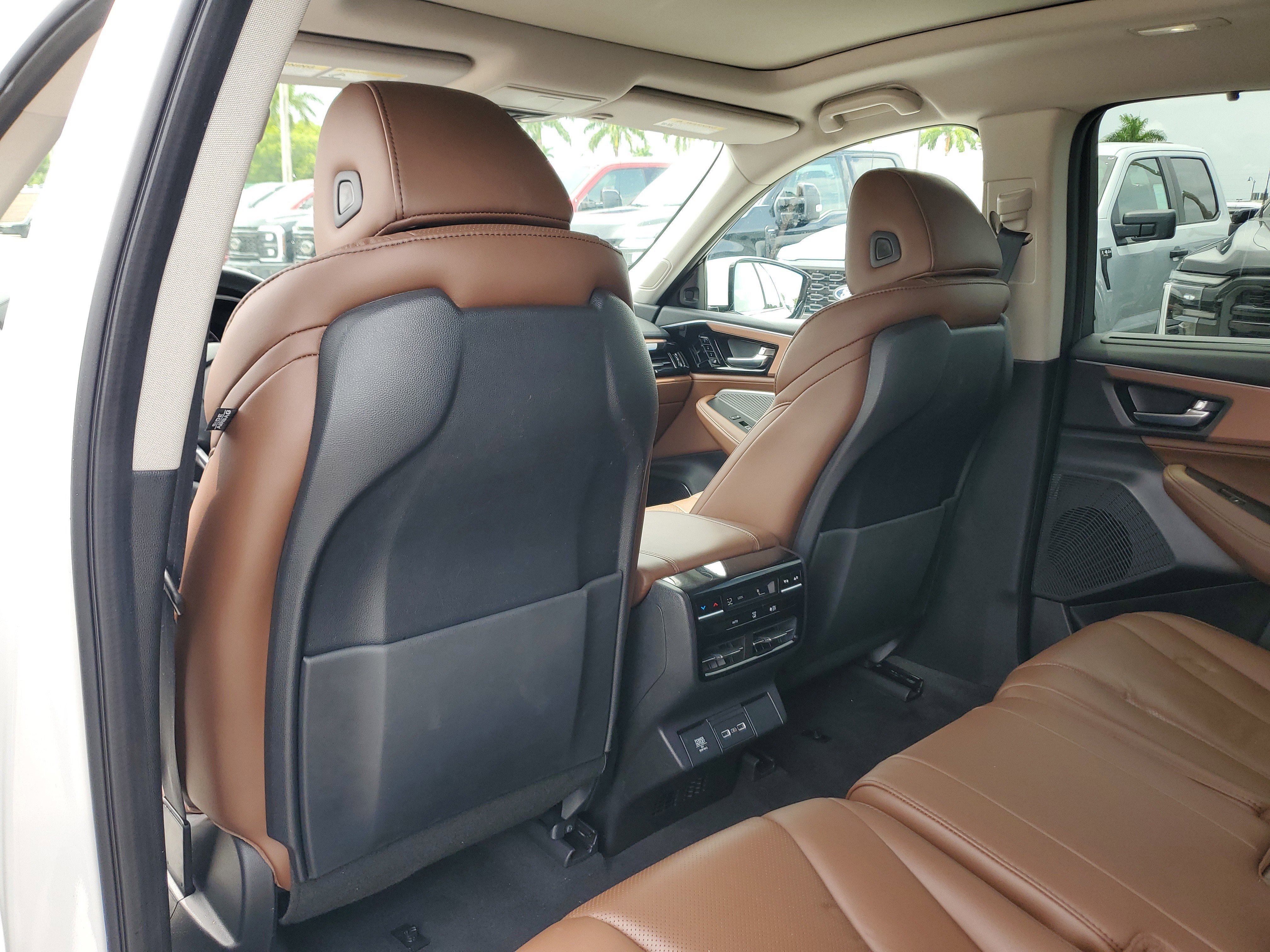 Used 2023 Acura MDX FWD w/ Technology Package image 14