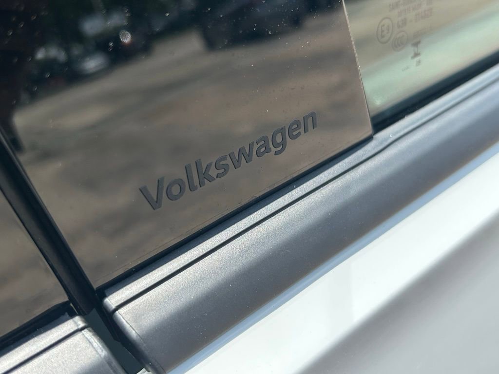 Used 2025 Volkswagen Tiguan S image 22