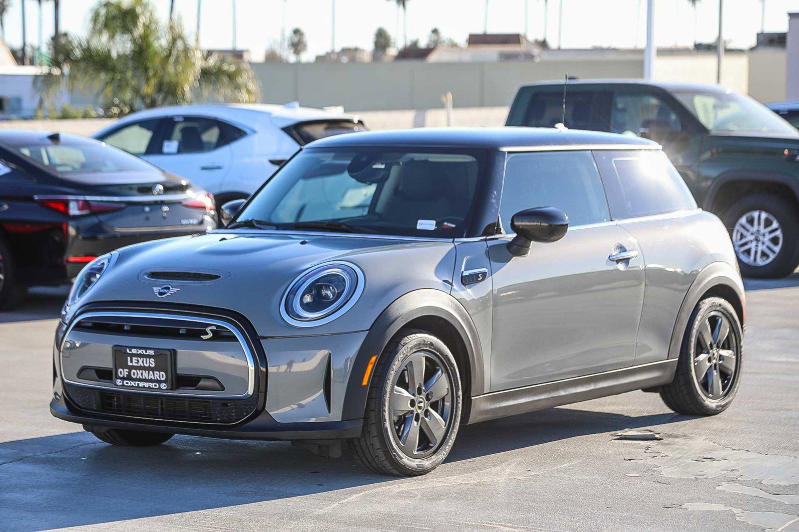 Used 2022 MINI Cooper SE image 3