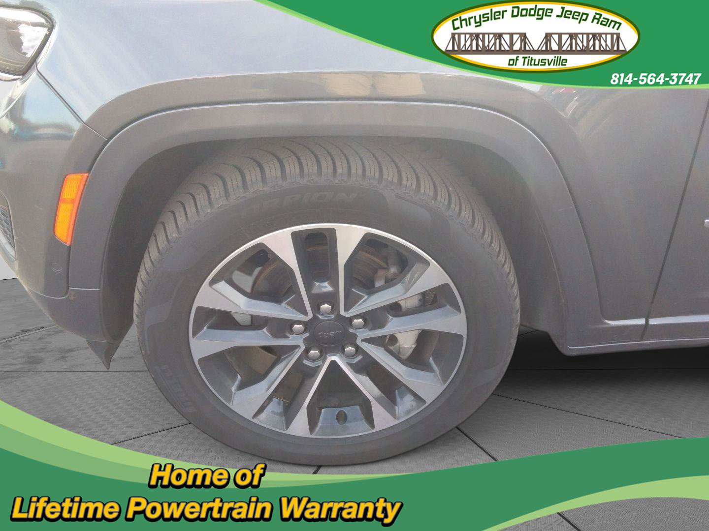 Used 2022 Jeep Grand Cherokee Overland w/ Luxury Tech Group IV image 37