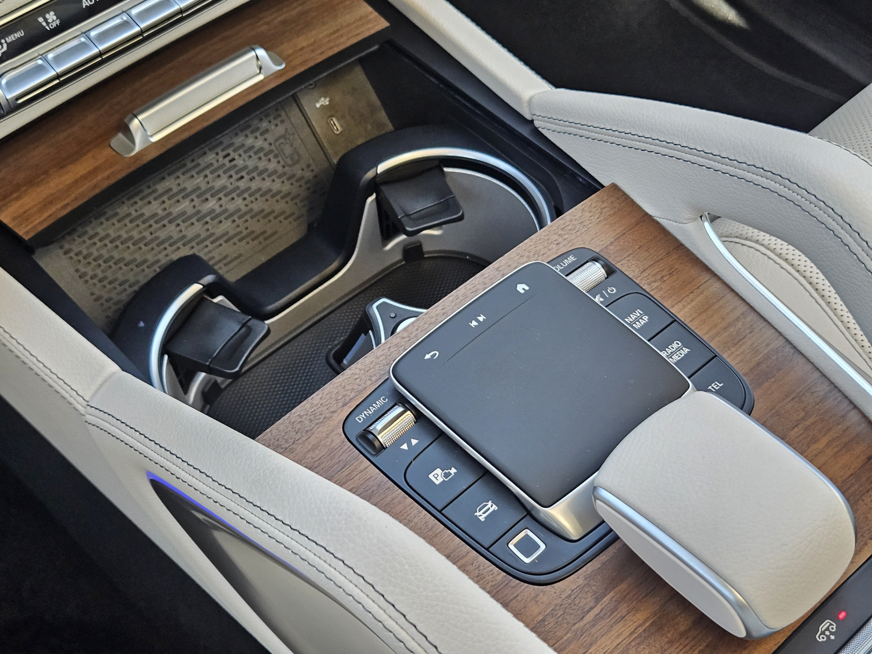 Certified 2026 Mercedes-Benz GLS 580 4MATIC image 12