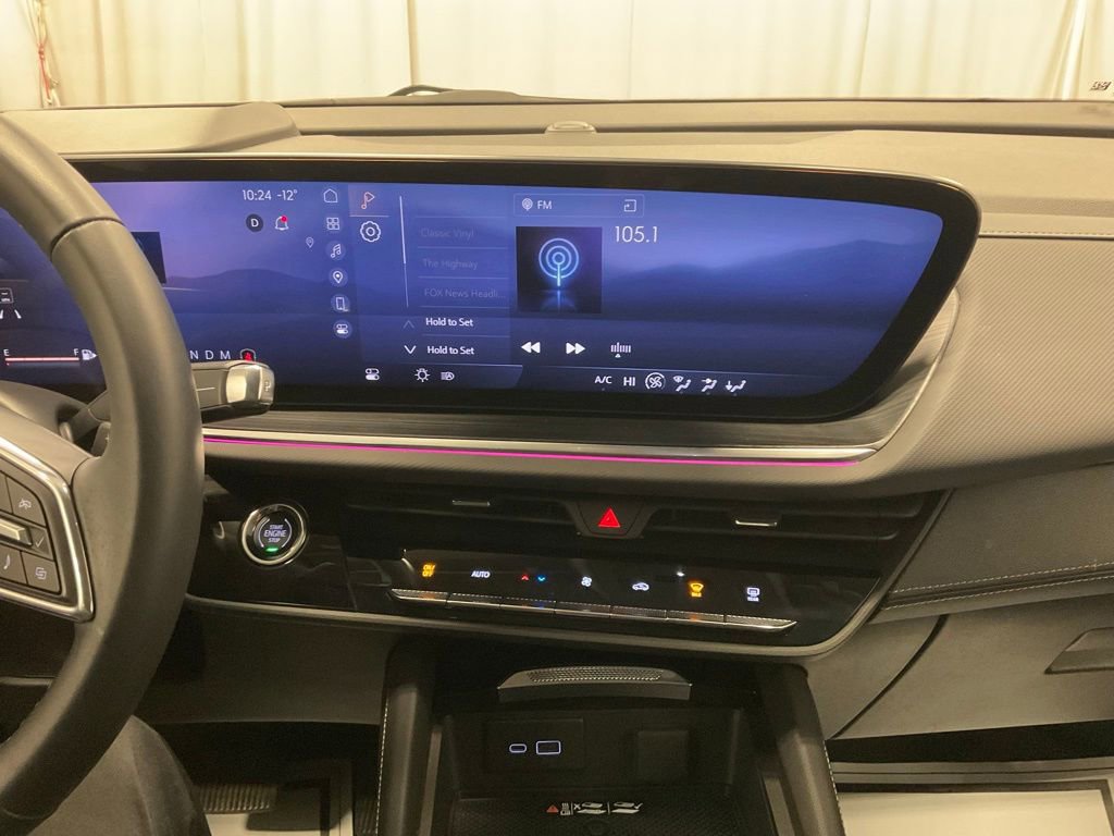 Used 2024 Buick Envision Preferred image 25