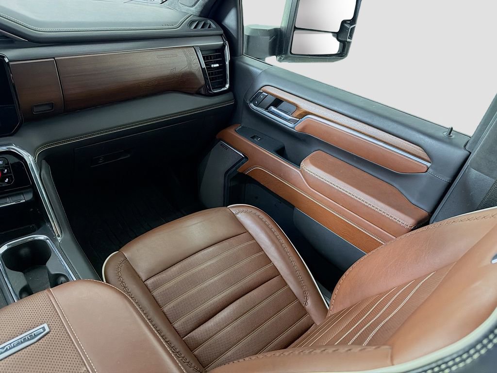 Used 2024 GMC Sierra 2500 Denali Ultimate image 28