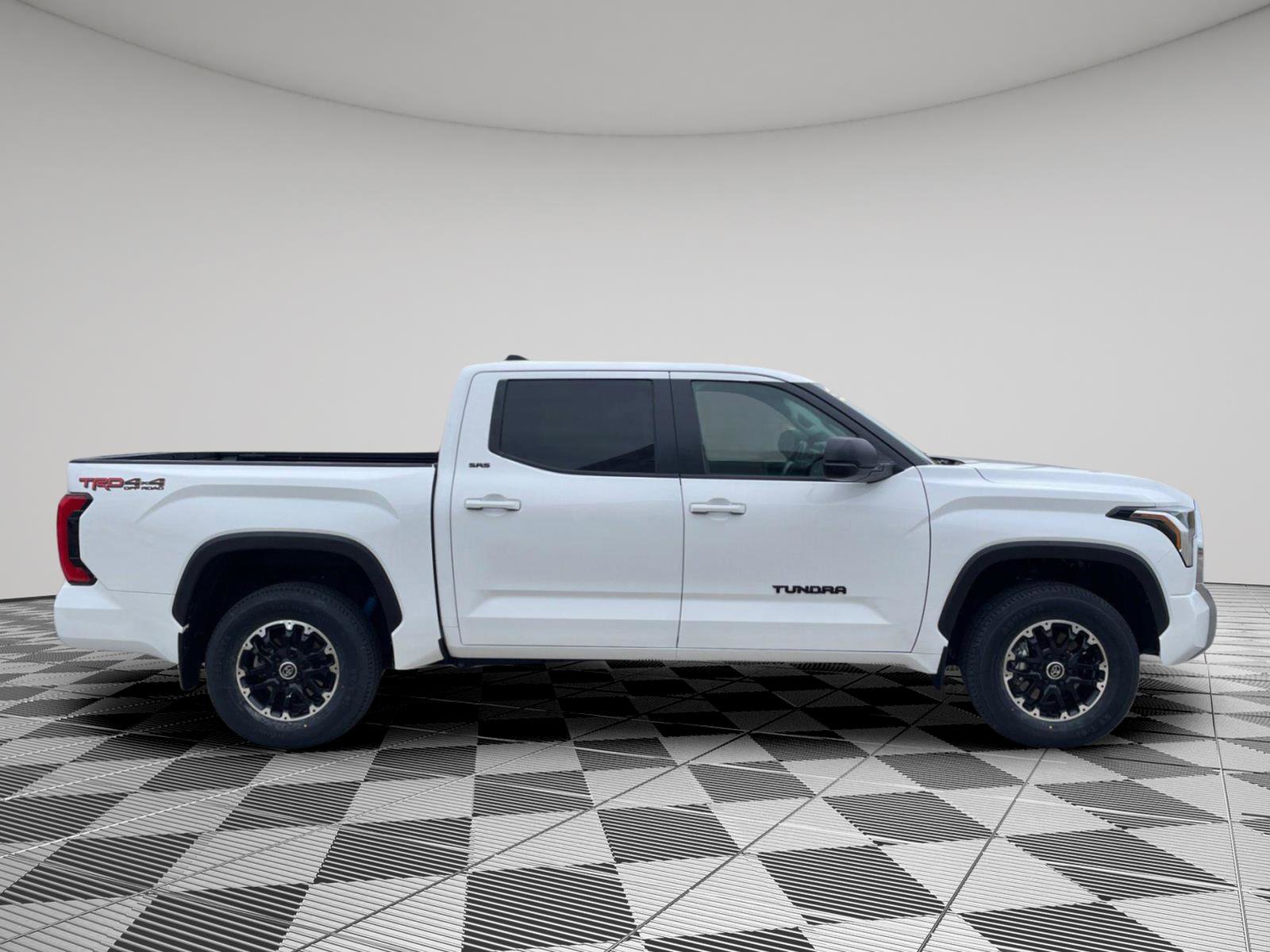 Used 2024 Toyota Tundra SR5 w/ TRD Off-Road Package image 11