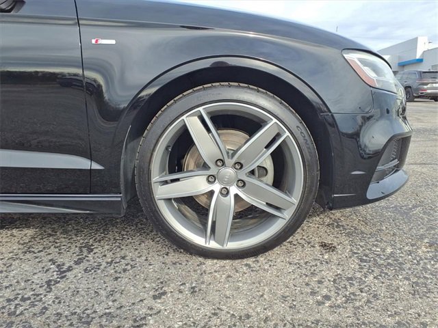 Used 2018 Audi A3 2.0T Premium Plus w/ Premium Plus Package image 32