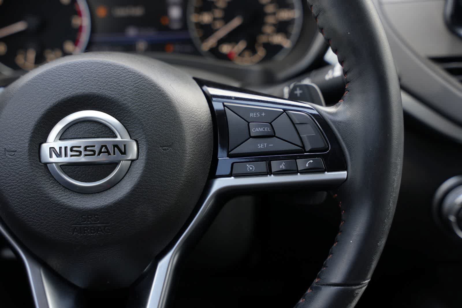 Used 2020 Nissan Altima 2.5 SR FWD image 11