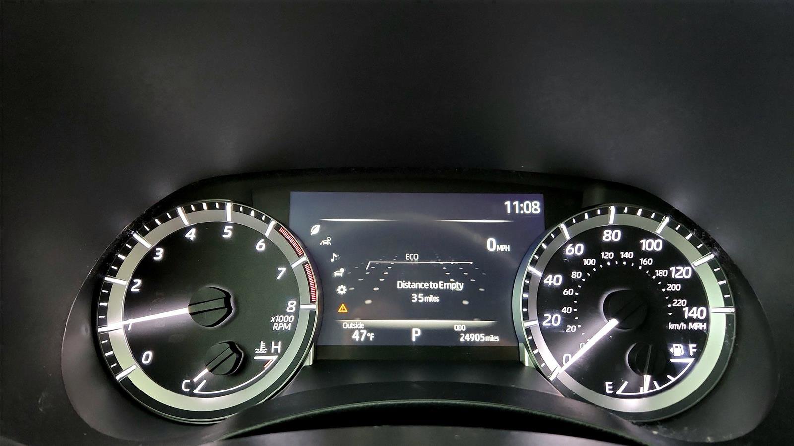 Used 2023 Toyota Highlander LE image 27