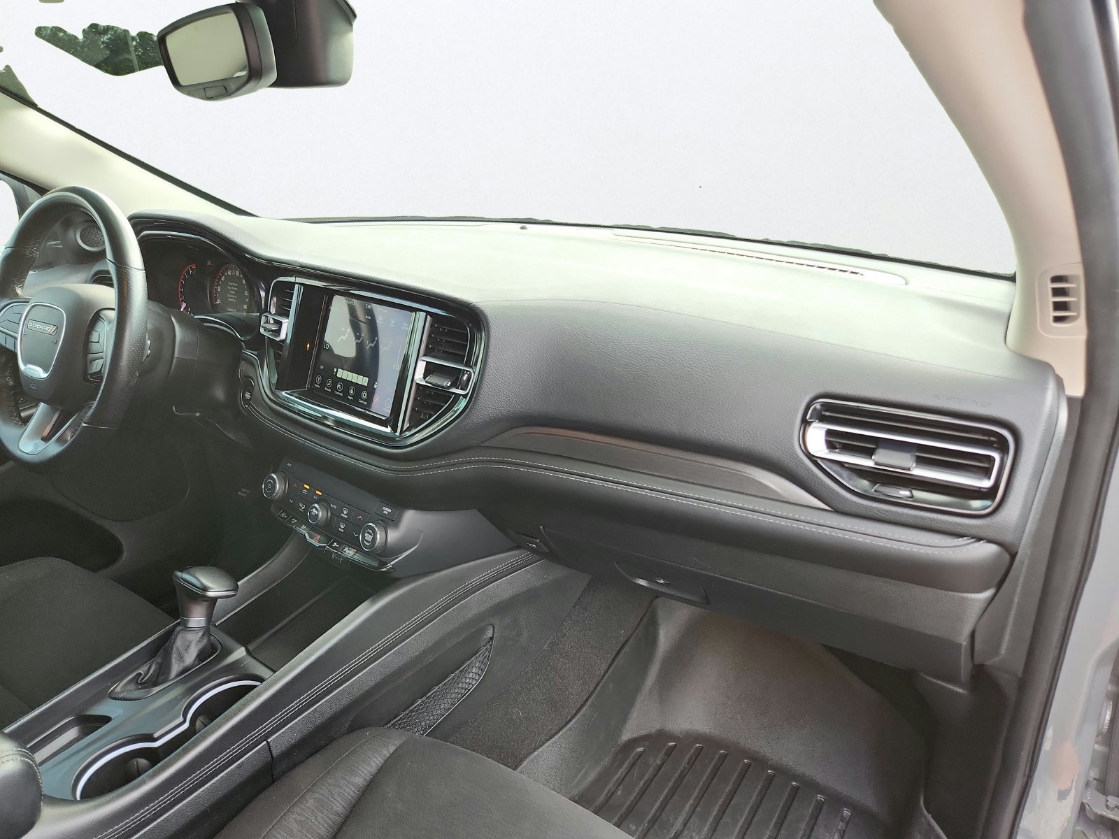 Used 2022 Dodge Durango SXT AWD/4WD image 40
