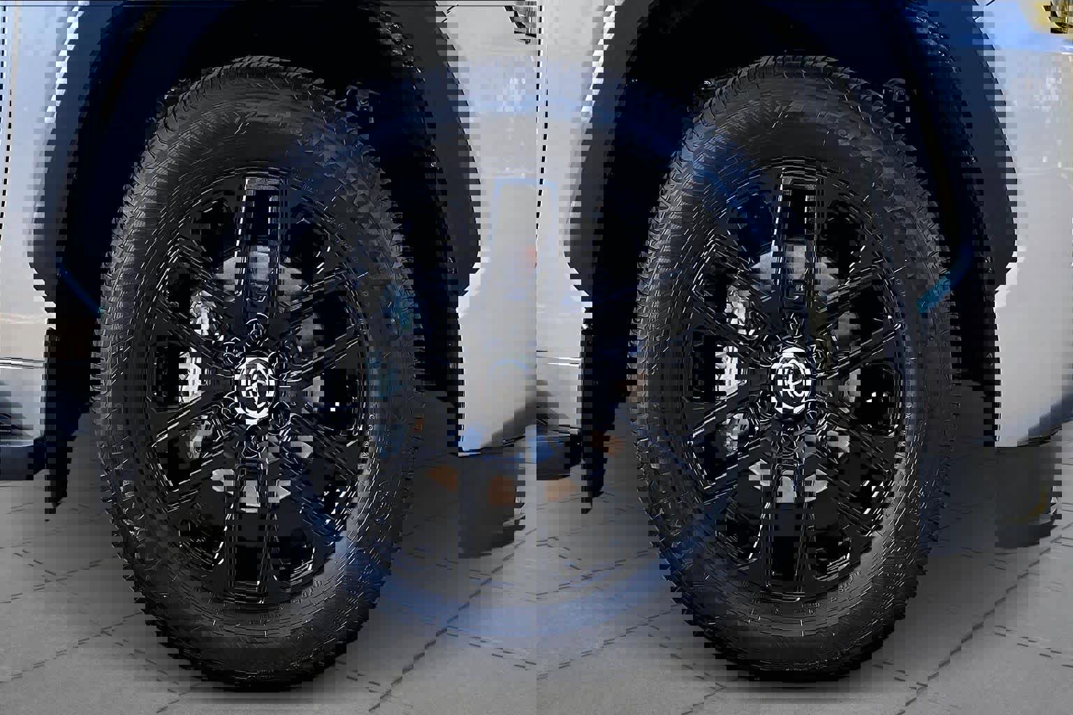 Used 2024 Toyota Sequoia Limited image 10