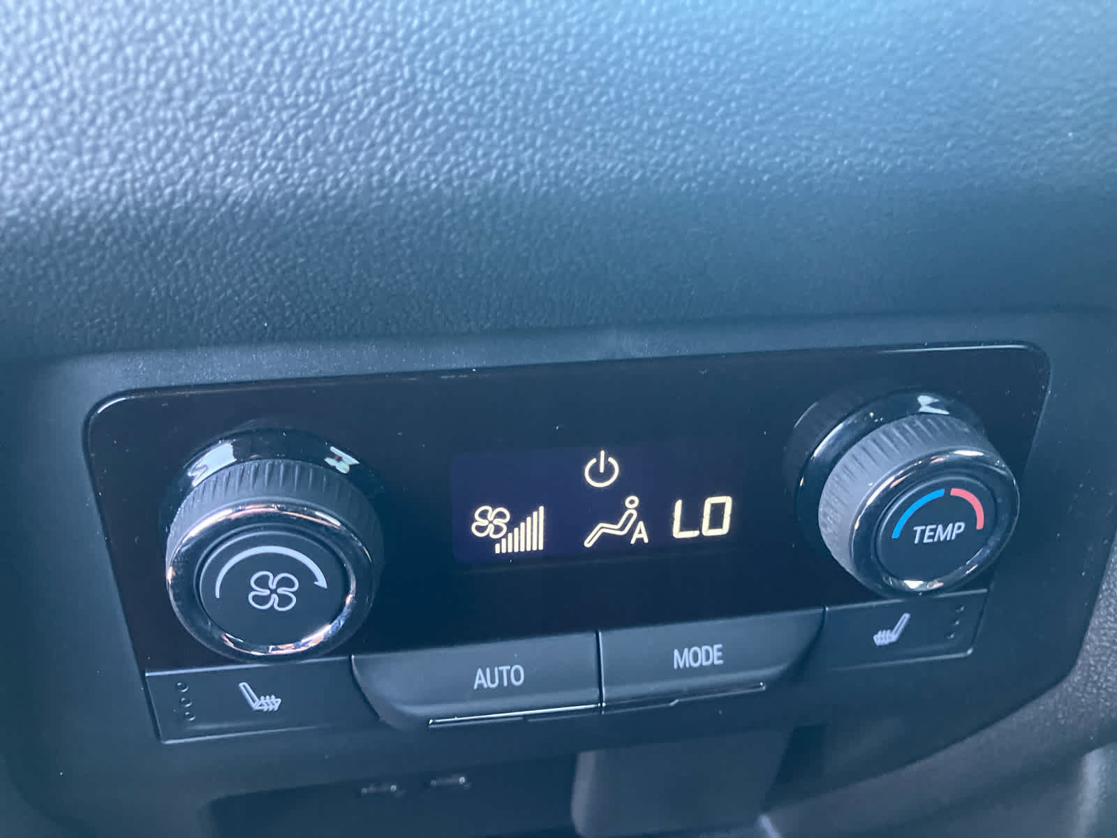 Used 2026 Chevrolet Traverse RS w/ LPO, Floor Liner Package FWD image 31