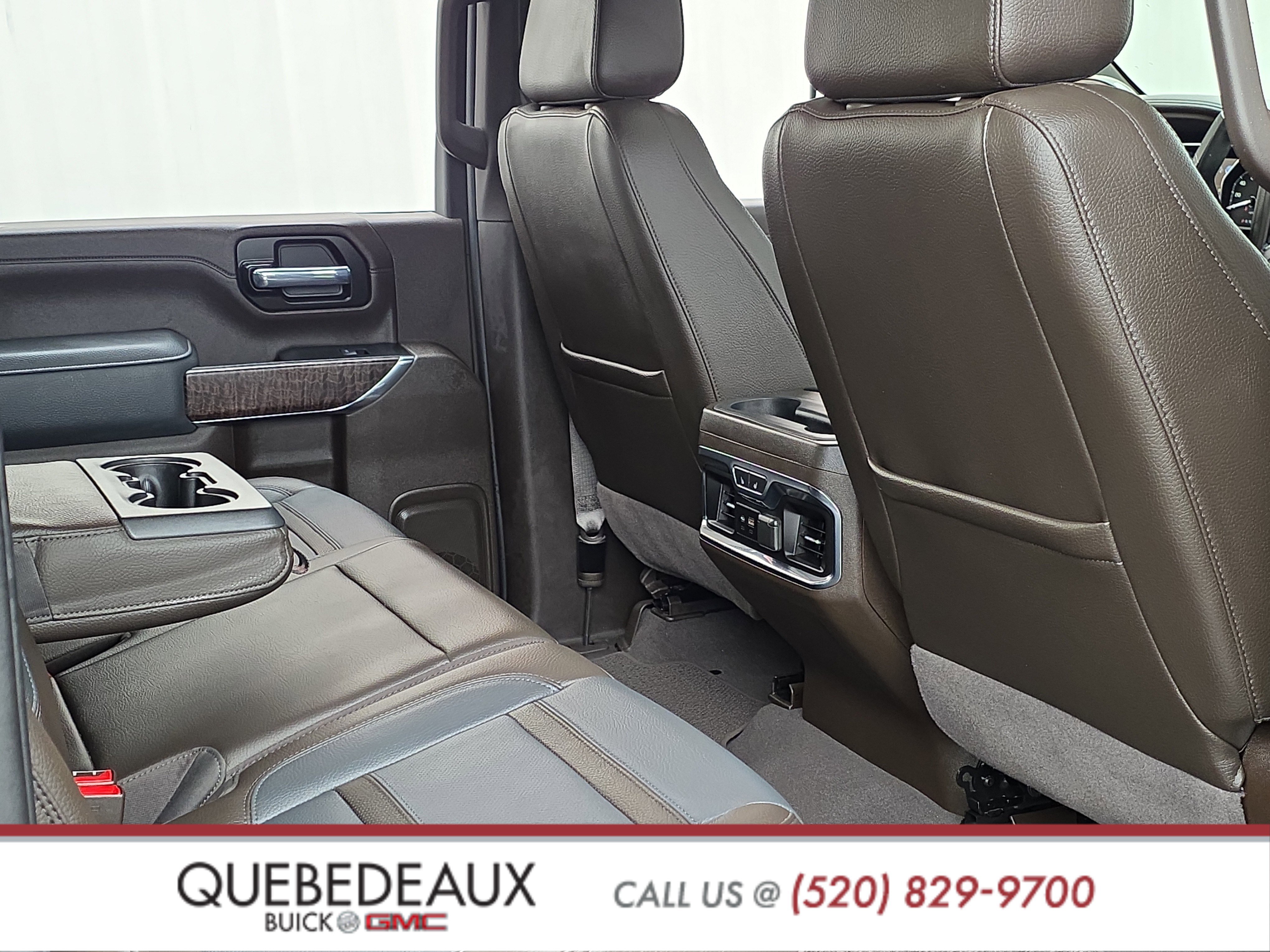Used 2023 GMC Sierra 3500 Denali AWD/4WD image 32