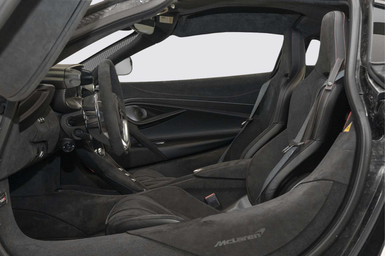 New 2027 McLaren 750S RWD image 15
