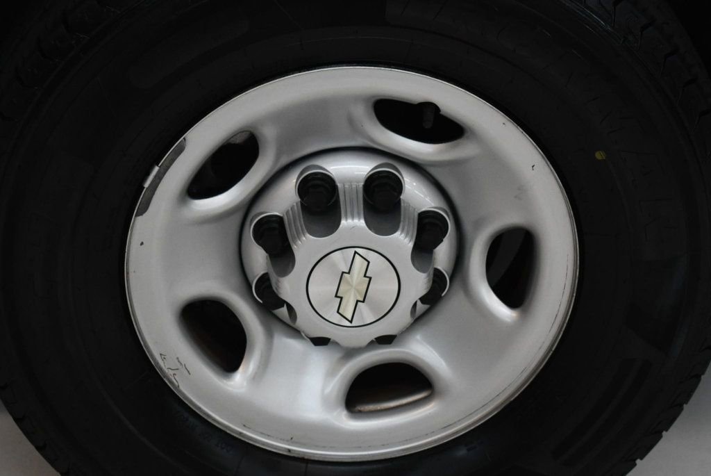 Used 2021 Chevrolet Express 2500 Extended w/ Driver Convenience Package image 45