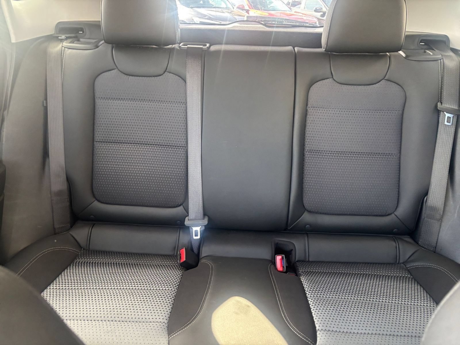 Used 2025 Chevrolet Trax LT FWD image 37