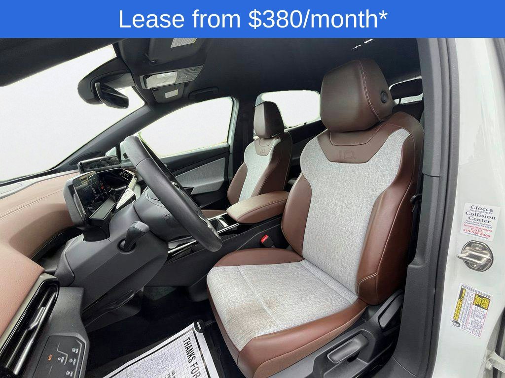 Used 2023 Volkswagen ID.4 Pro AWD/4WD image 10