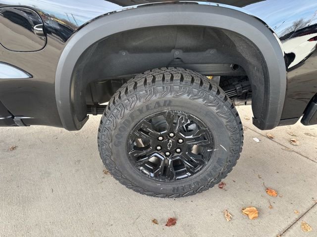 New 2026 Chevrolet Silverado 1500 ZR2 image 11