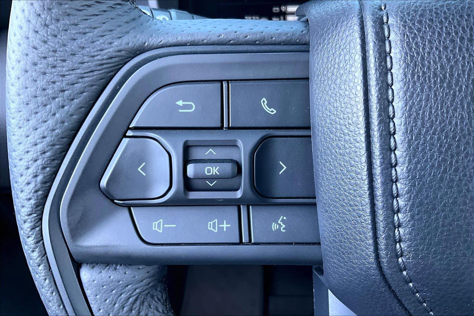 Used 2026 Toyota Sequoia TRD Pro AWD/4WD image 43