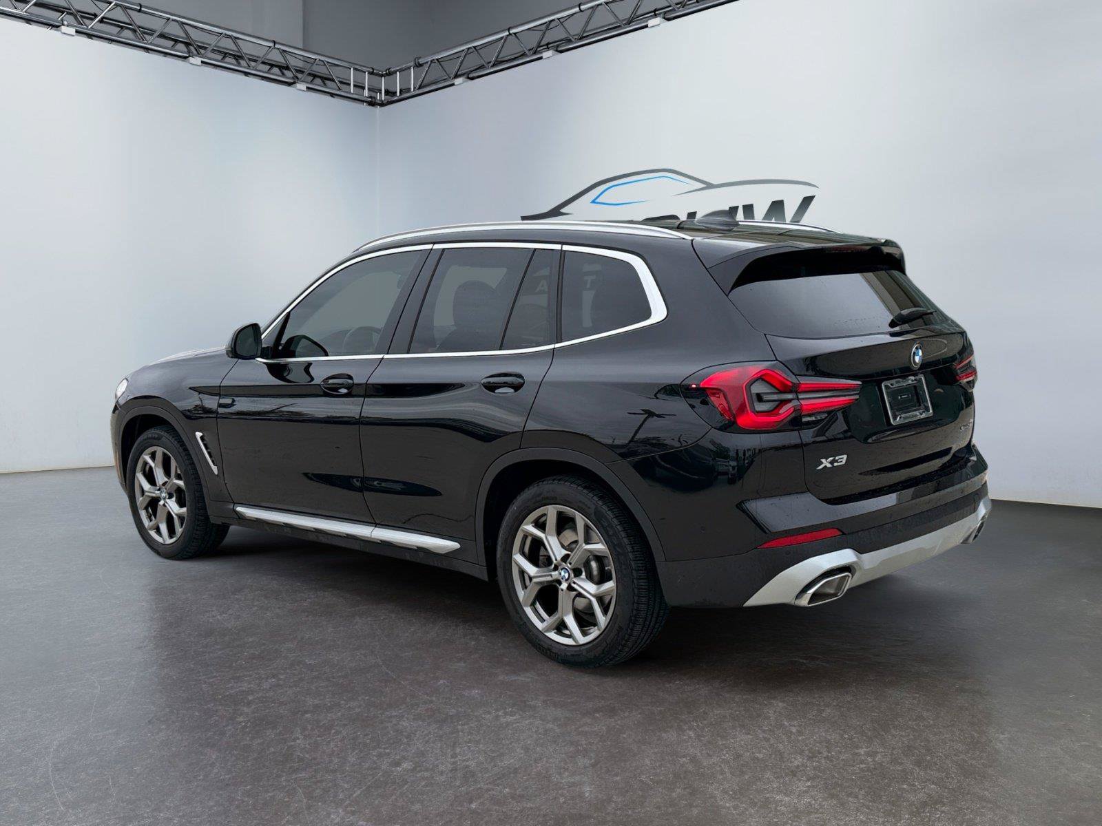 Used 2024 BMW X3 xDrive30i w/ Premium Package AWD/4WD image 5