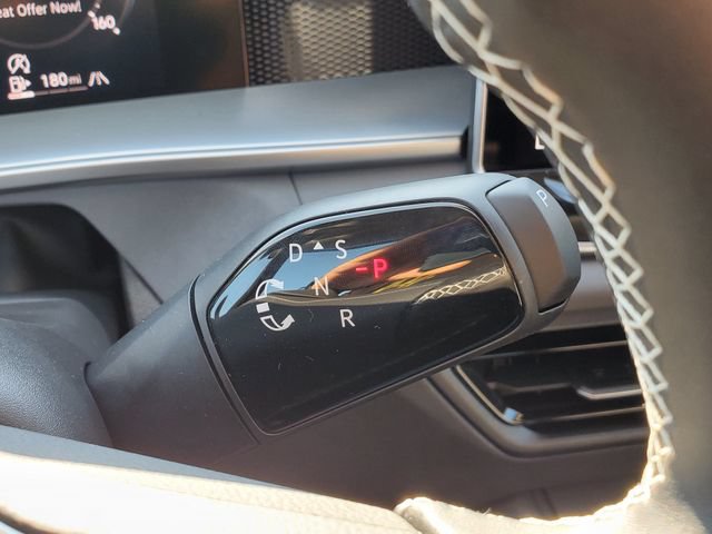 New 2026 Volkswagen Tiguan SE AWD/4WD image 30