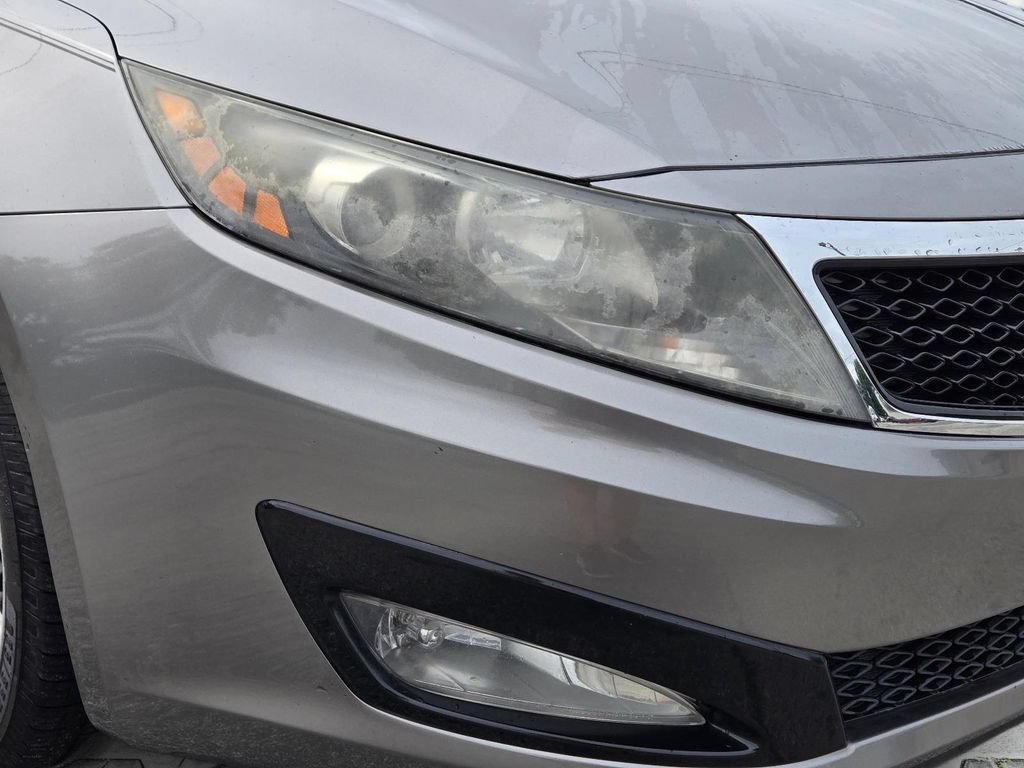 Used 2012 Kia Optima EX w/ Premium Pkg FWD image 2