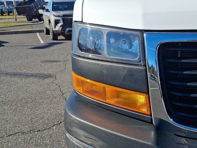Used 2024 GMC Savana 2500 w/ Driver Convenience Package image 9