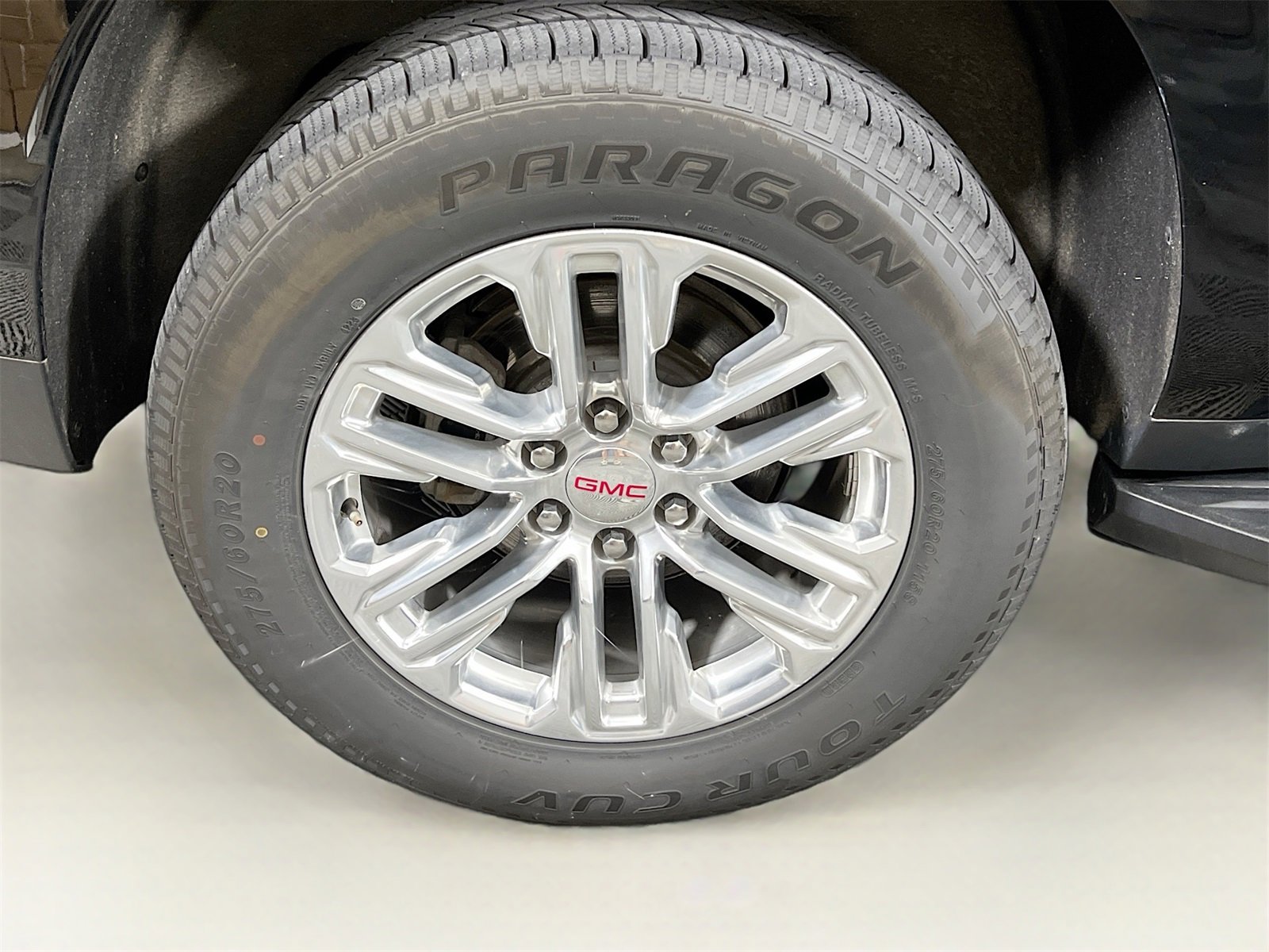 Used 2023 GMC Yukon XL SLT image 37