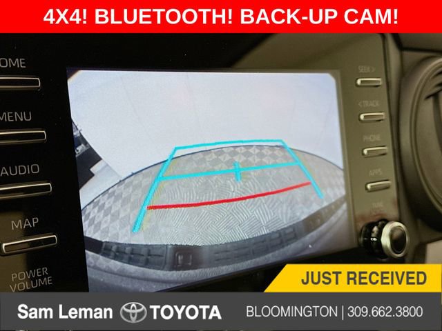 Used 2020 Toyota Tacoma SR image 13