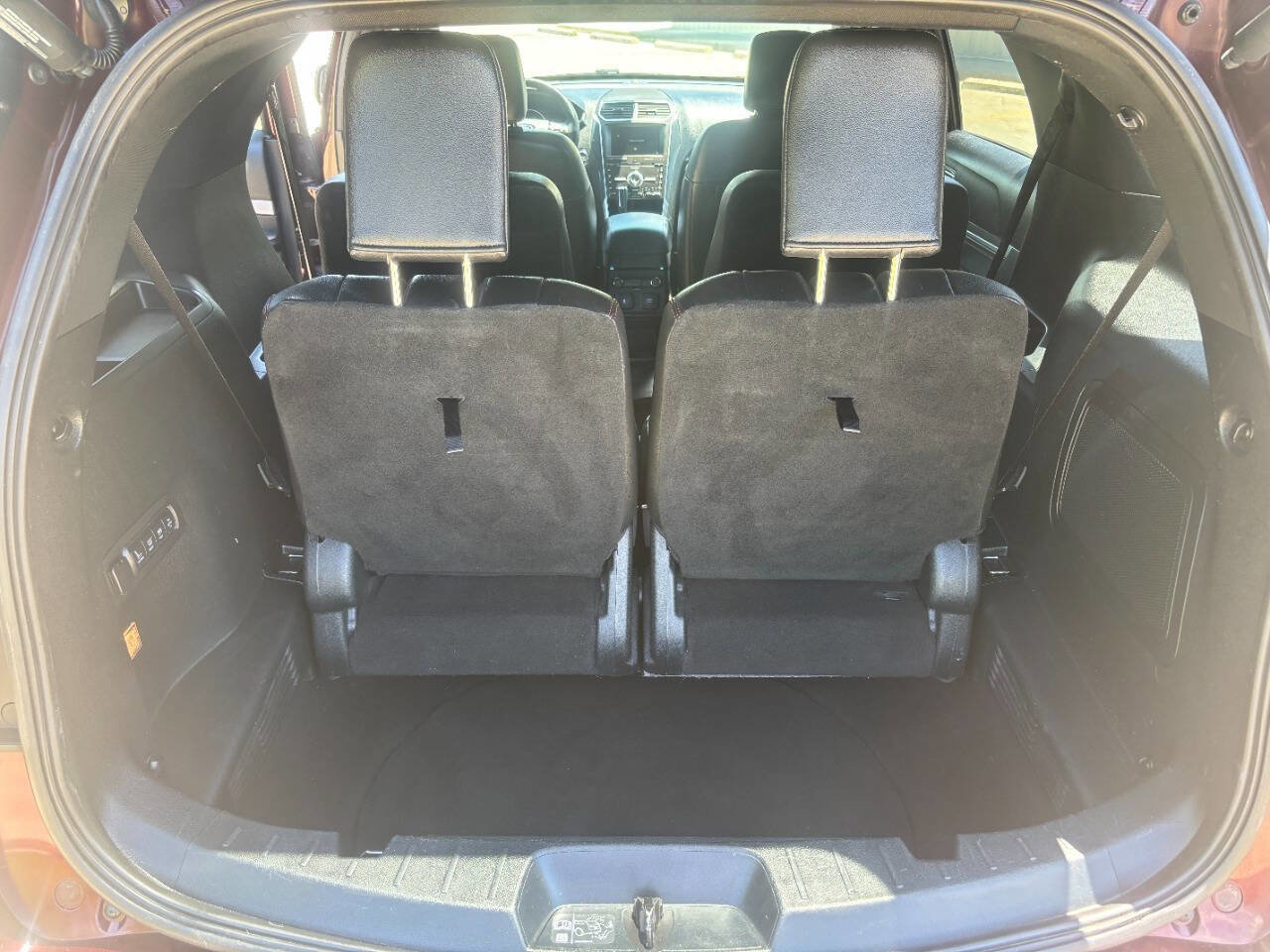 Used 2018 Ford Explorer Sport w/ Equipment Group 401A image 18