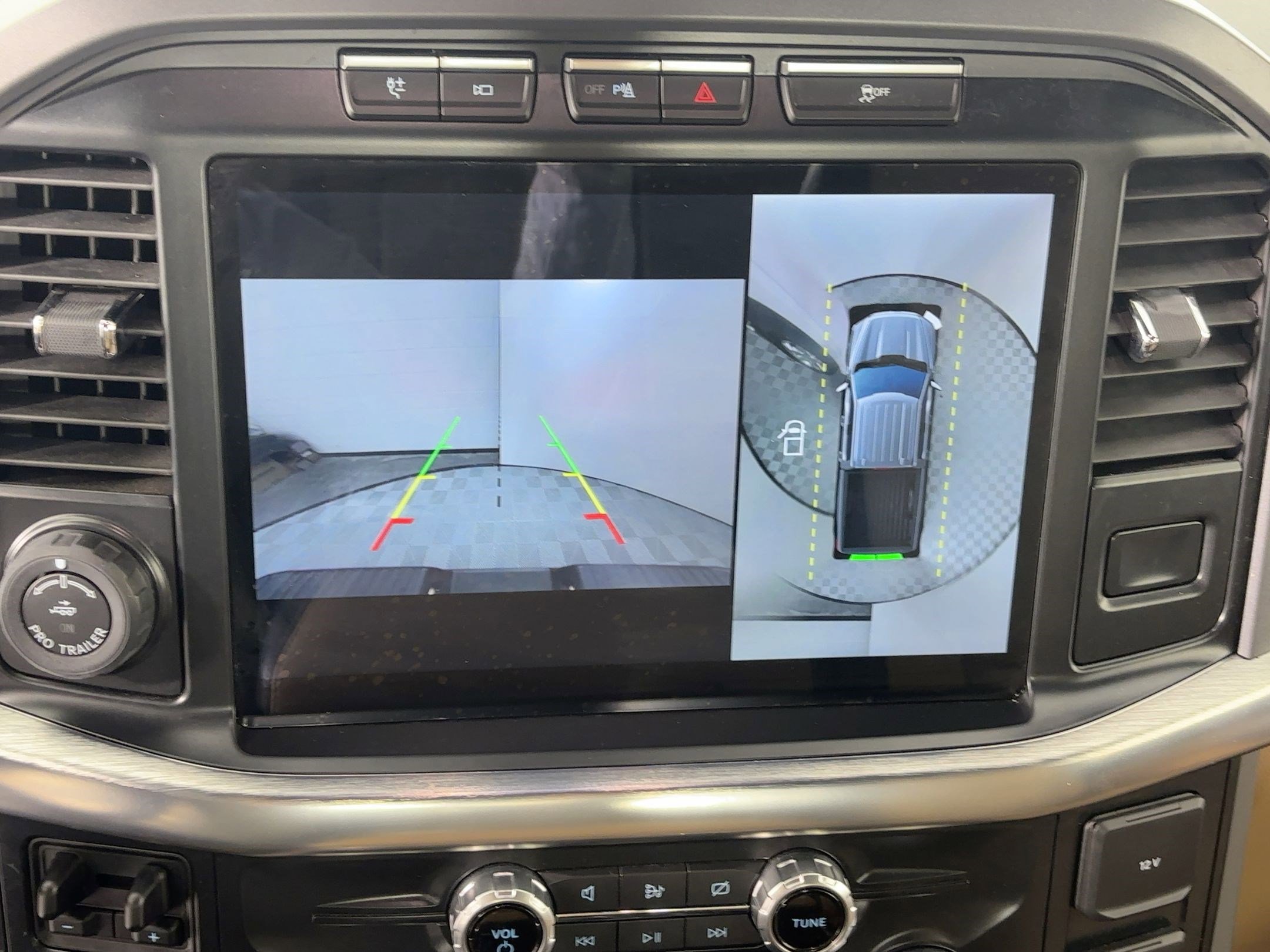 Used 2022 Ford F150 Lariat w/ Equipment Group 502A High image 26