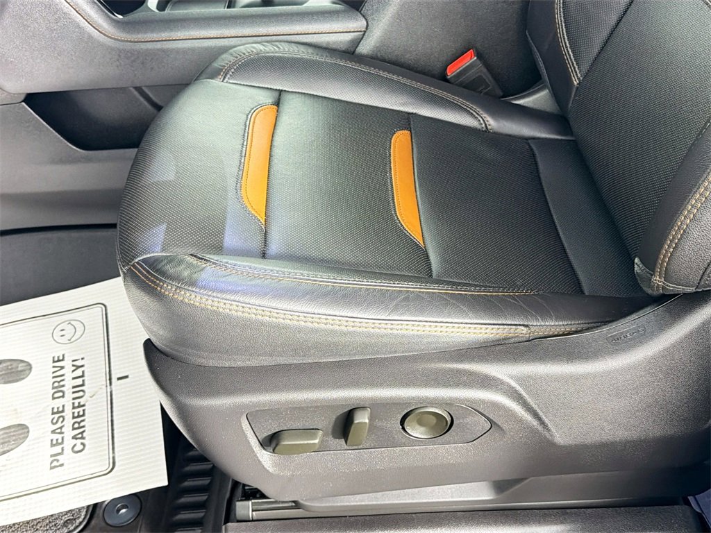 Used 2024 GMC Sierra 2500 AT4 w/ AT4 Premium Plus Package image 18