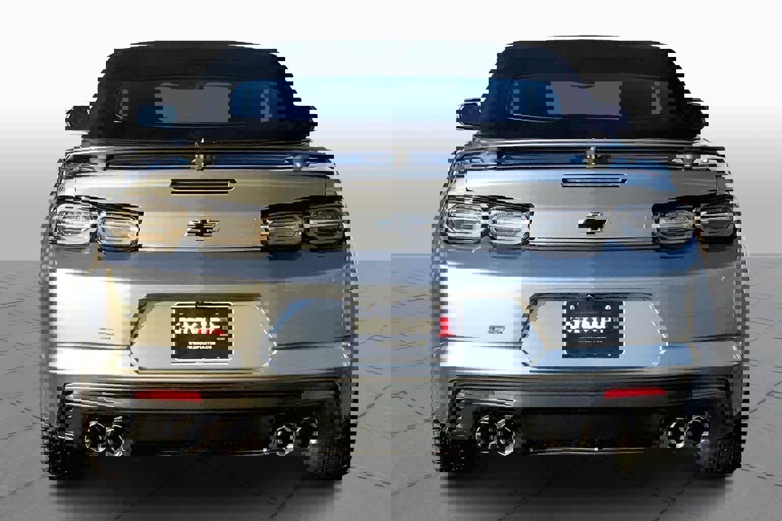 Used 2023 Chevrolet Camaro LT w/ RS Package image 4