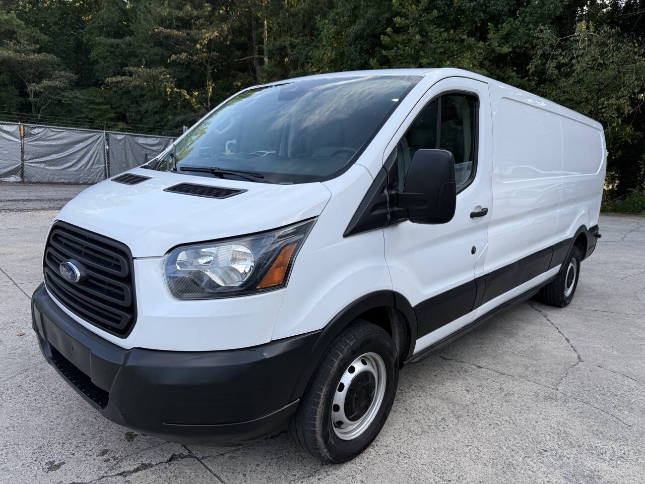 Used 2019 Ford Transit 250 148 Low Roof RWD image 14