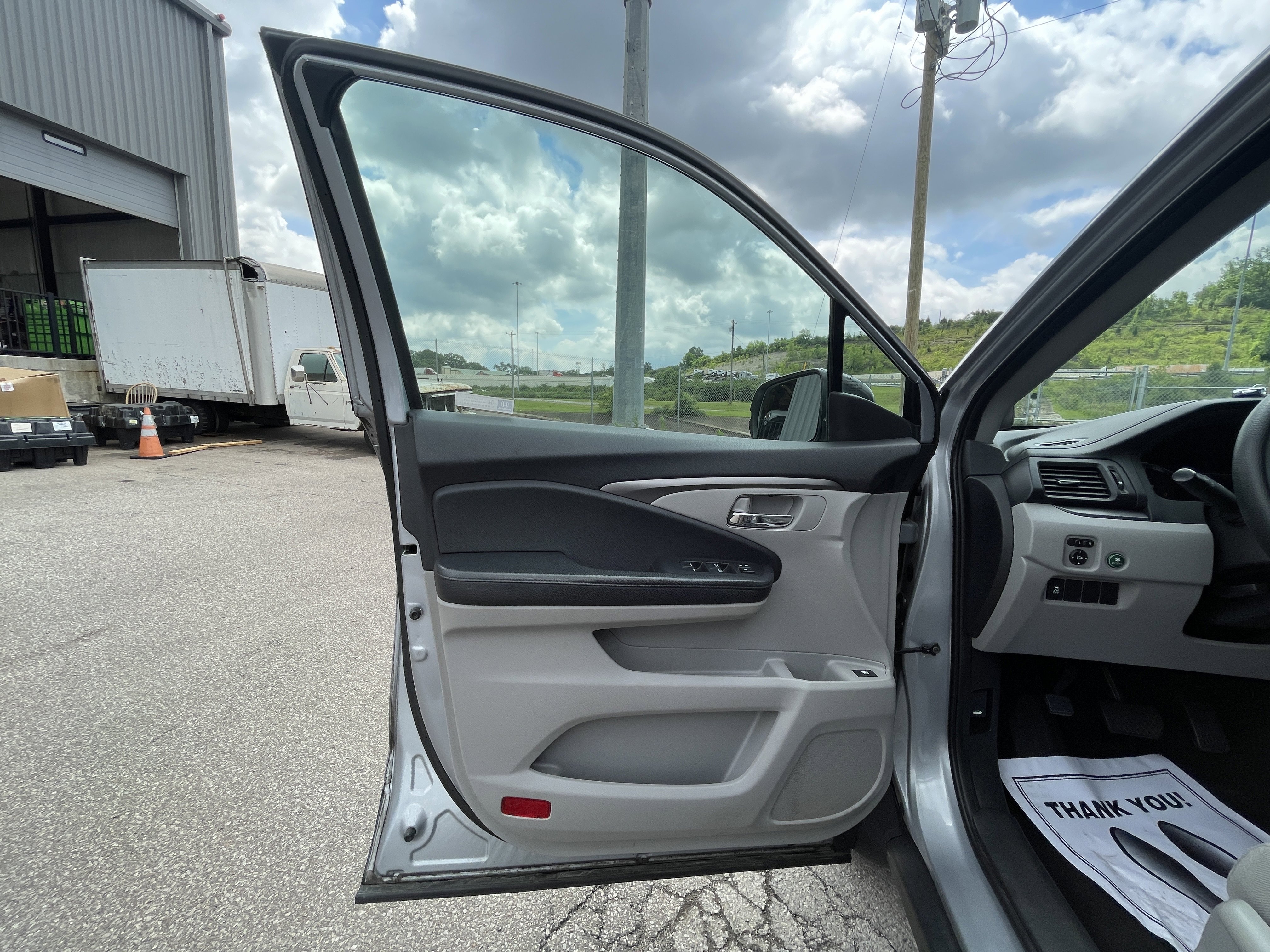 Used 2018 Honda Pilot LX image 9