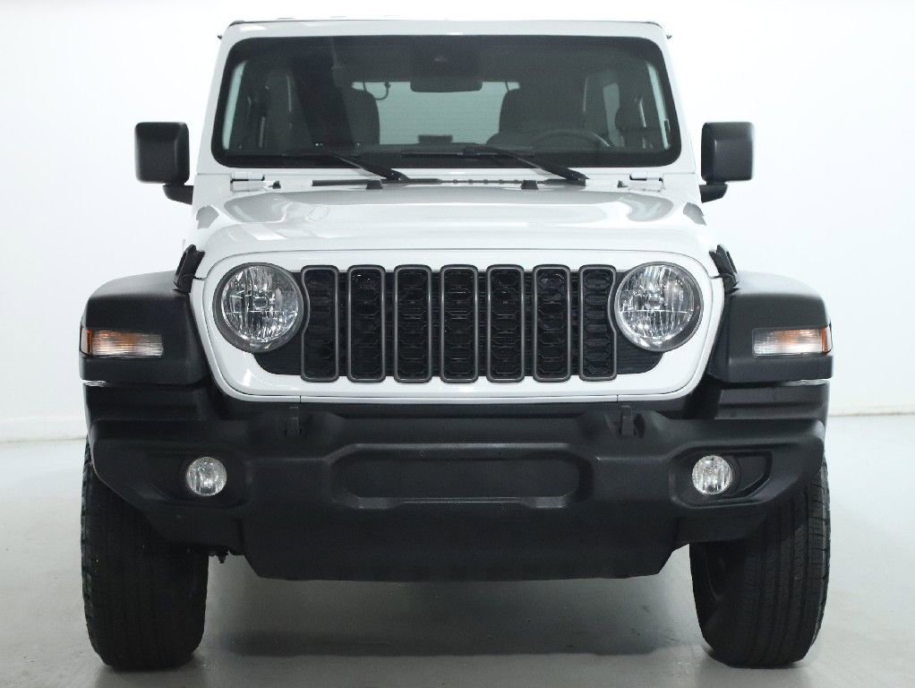 Used 2025 Jeep Wrangler Sport S image 5