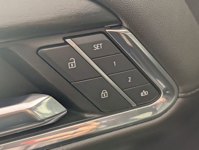 Used 2024 GMC Sierra 1500 Denali w/ Denali Reserve Package image 11