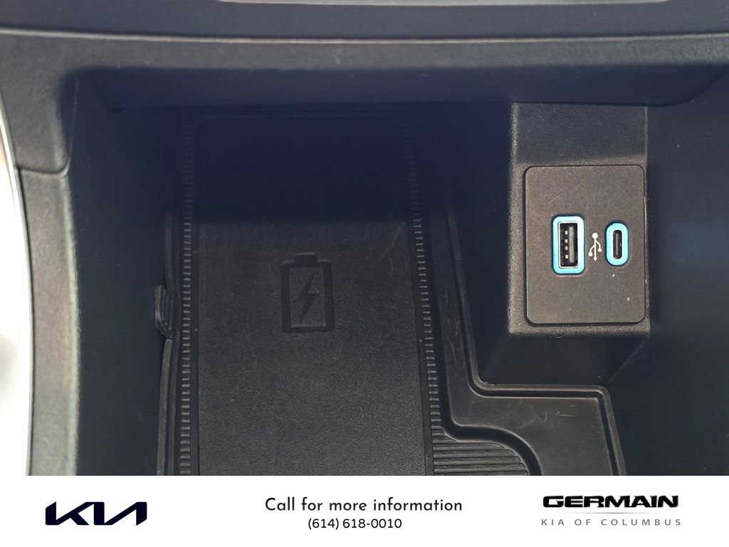 Used 2022 Ford Edge Titanium image 35