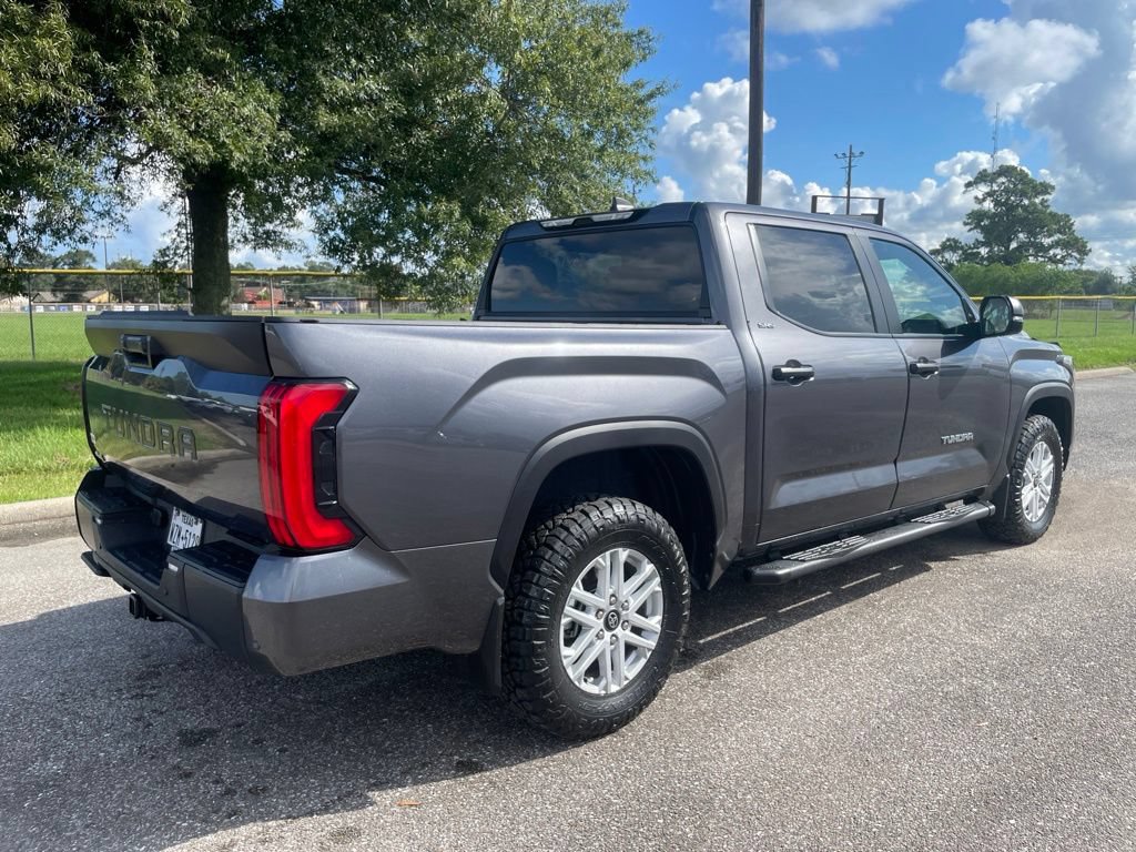 Used 2025 Toyota Tundra SR5 w/ SR5 Convenience Package AWD/4WD image 7