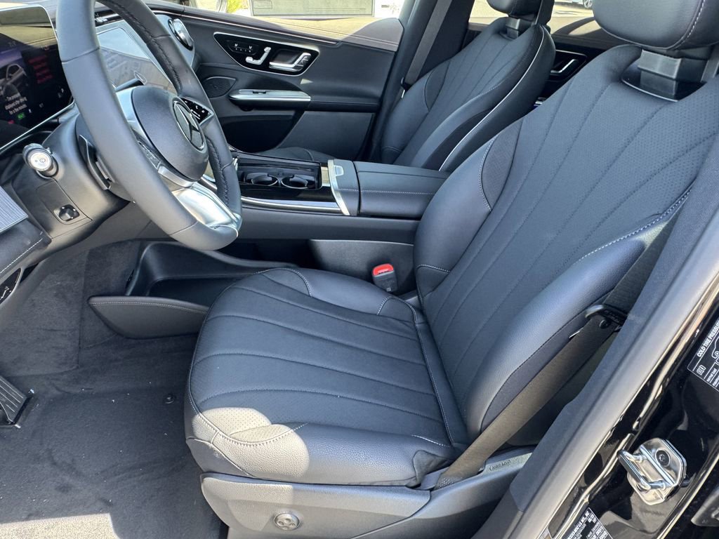 New 2026 Mercedes-Benz EQE 320 4MATIC SUV image 19