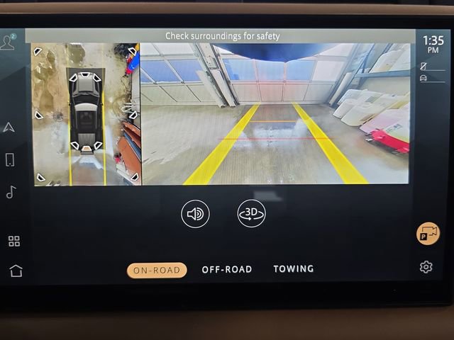 Used 2025 Land Rover Defender 110 X-Dynamic SE image 21