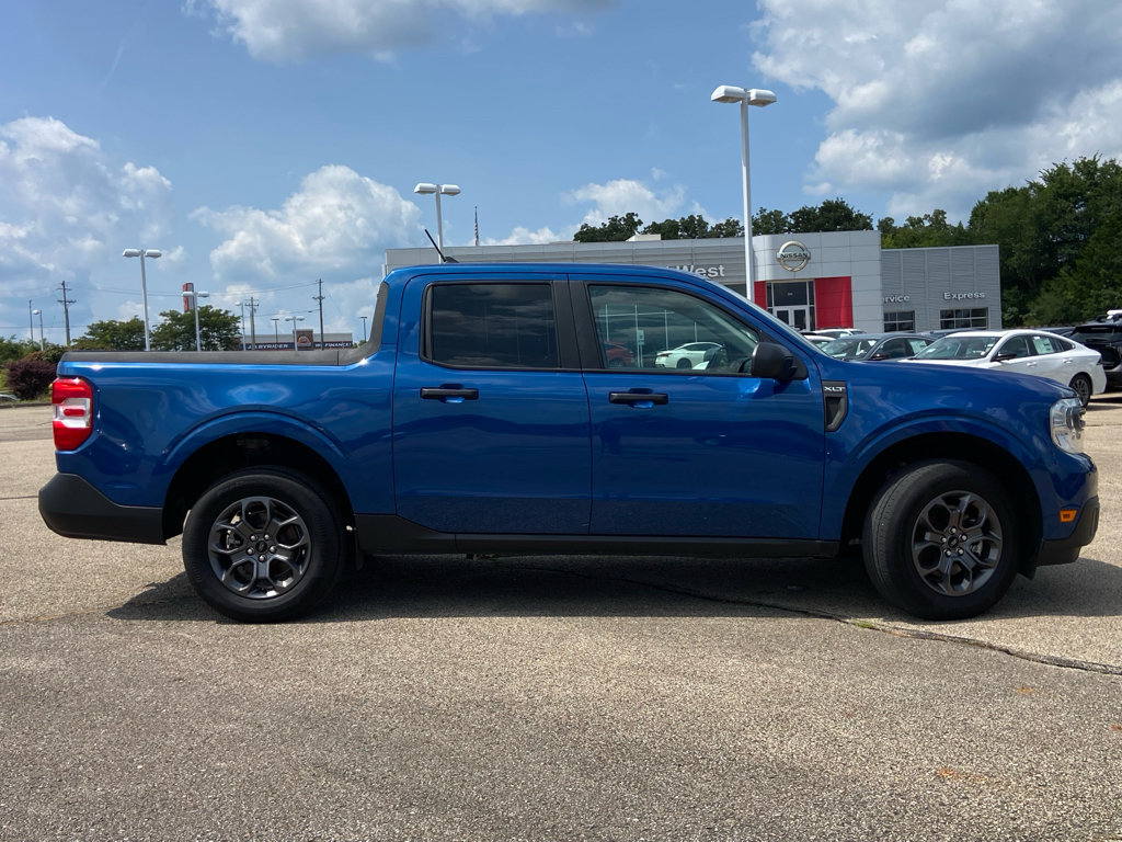 Used 2024 Ford Maverick XLT w/ Equipment Group 300A Standard AWD/4WD image 2
