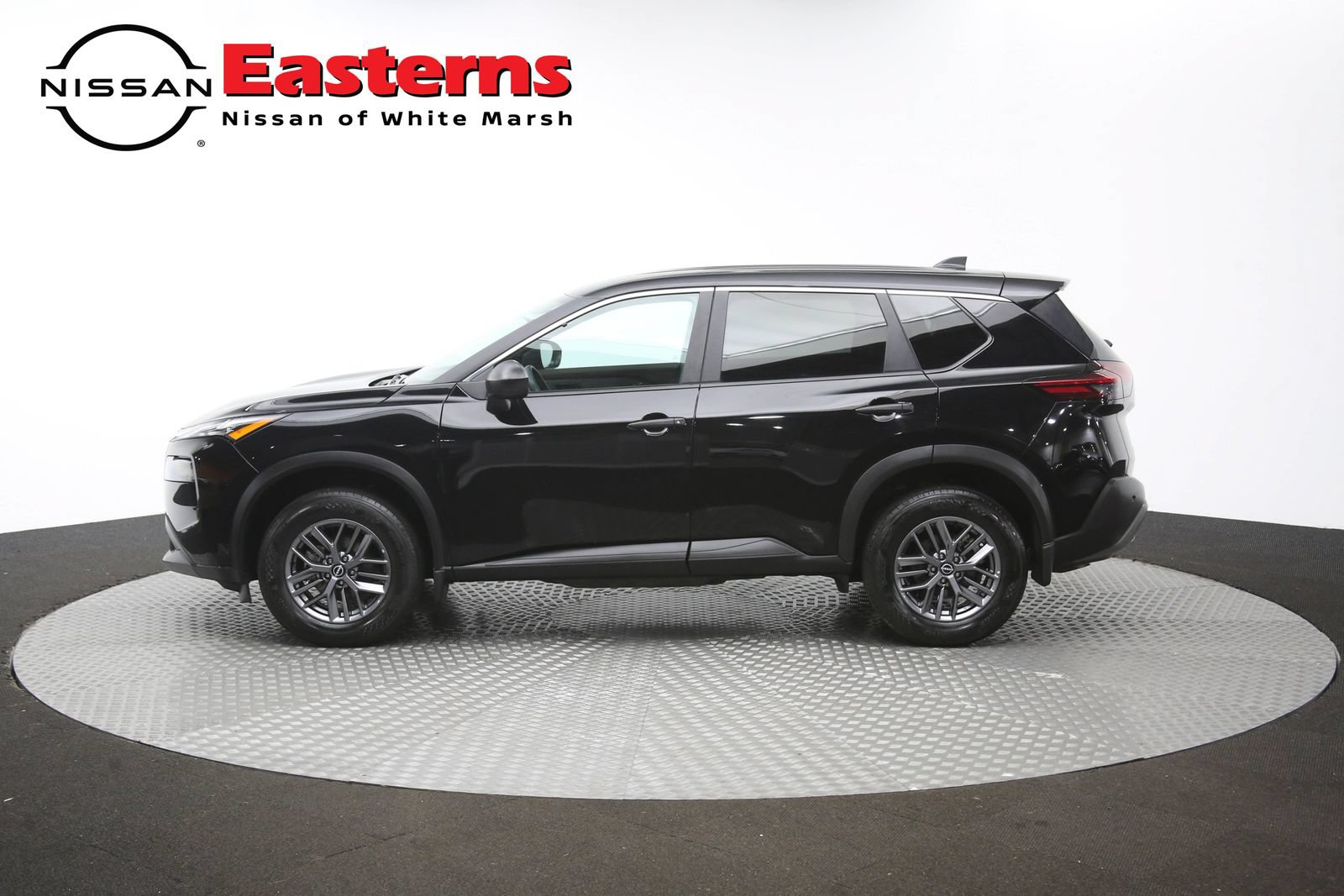 Used 2023 Nissan Rogue S AWD/4WD image 59
