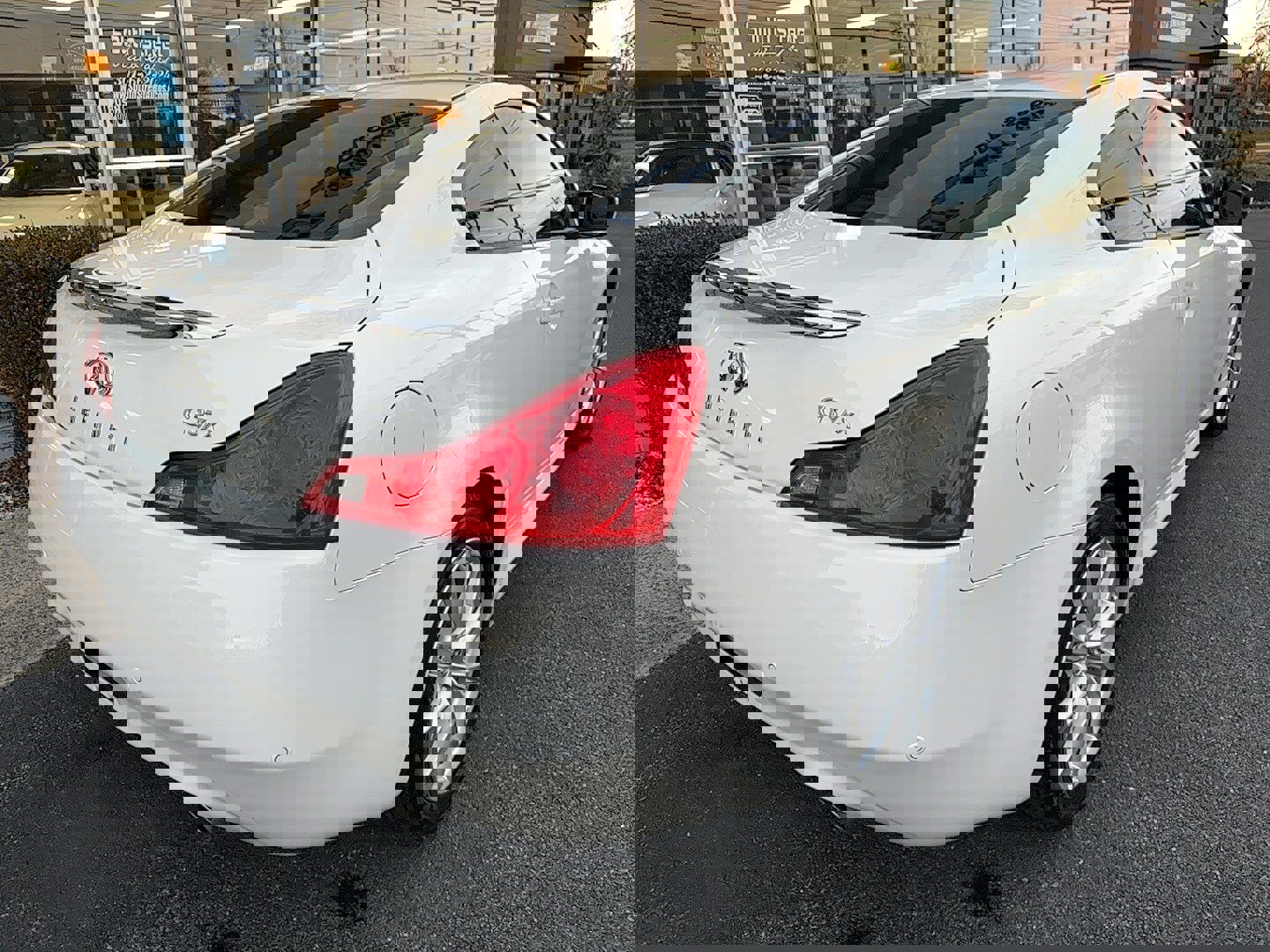 Used 2013 INFINITI G37 x Coupe w/ Premium Pkg image 3