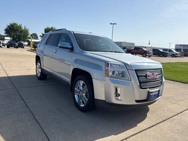 Used 2015 GMC Terrain SLT FWD image 2