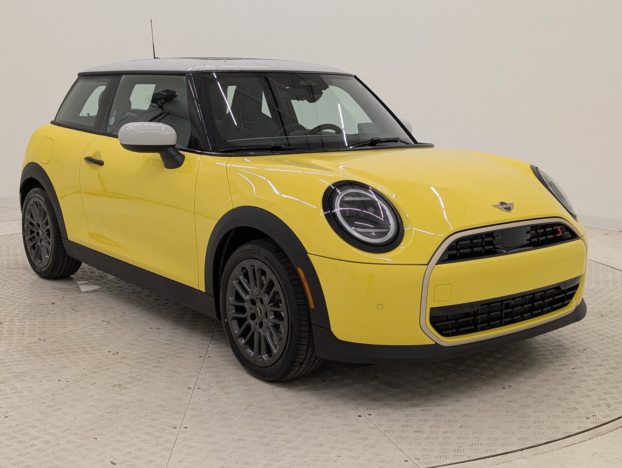 New 2026 MINI Cooper S image 7